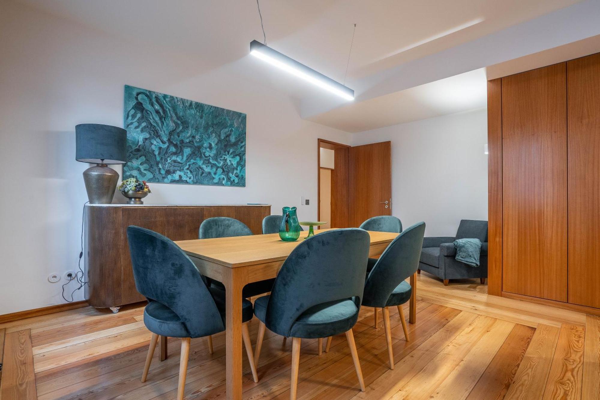 Sublime Downtown Retreat By Elsa Apartment ปอร์โต ภายนอก รูปภาพ