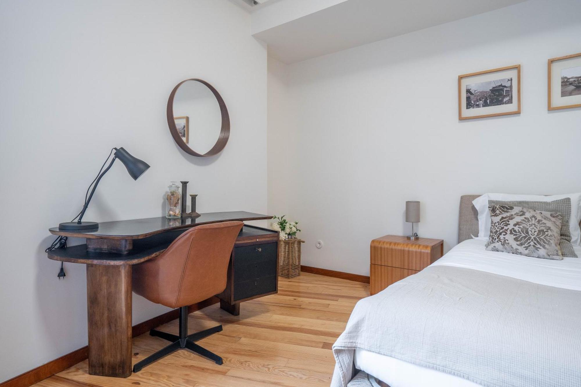 Sublime Downtown Retreat By Elsa Apartment ปอร์โต ภายนอก รูปภาพ